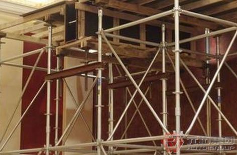 扣盤腳手架價(jià)格這么貴，安全可靠嗎?