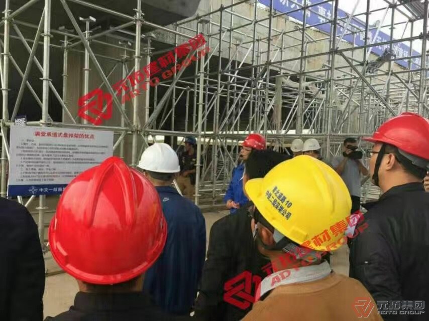 元拓盤(pán)扣式腳手架立交橋項(xiàng)目