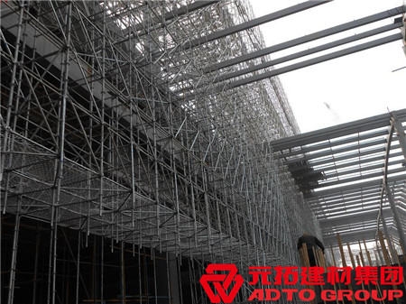 山東腳手架廠家直銷，價(jià)格如何