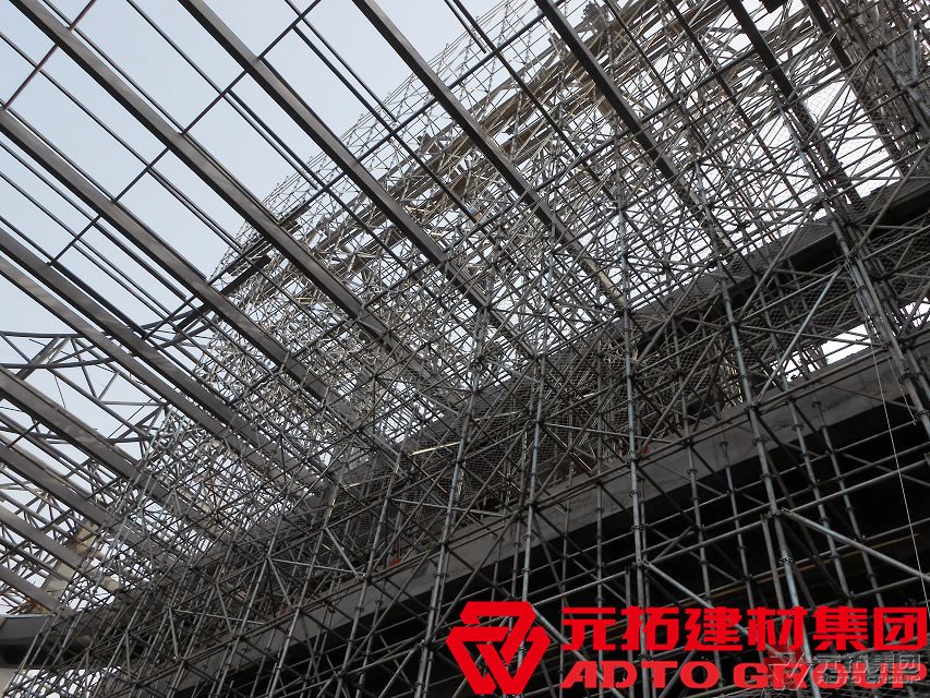 輪扣式腳手架與盤扣式腳手架有何差別？