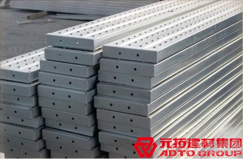 橋梁工程應該選擇什么建筑模板？